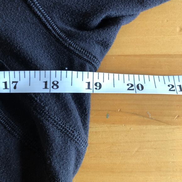 Lululemon Define Jacket in Black, Size 12 - Picture 8 of 9